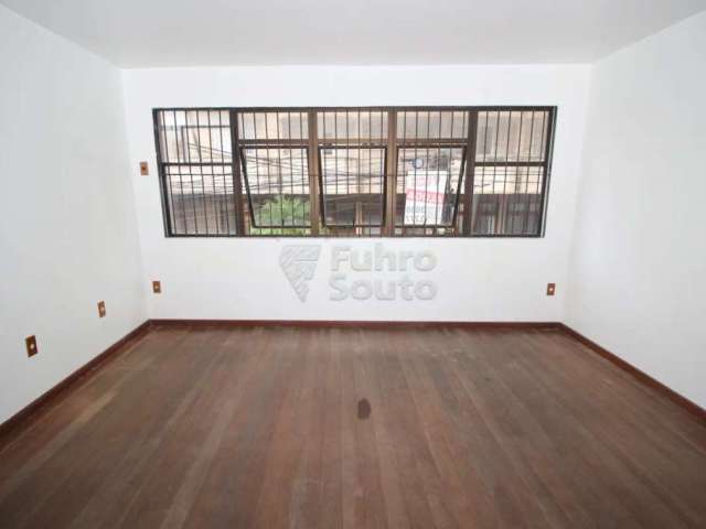 Seu Espaço Comercial no Coração de Pelotas: Sala Ideal para o Seu Negócio!