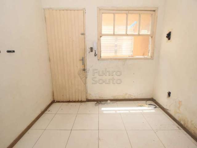 Apartamento 1 Dormitório no Centro: Praticidade e Conforto Fora de Condomínio!