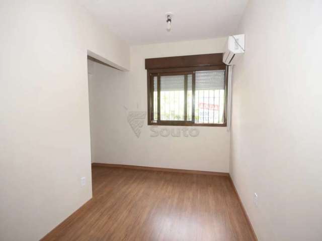 Sala Comercial na Av. Domingos de Almeida, Areal