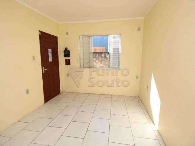 Aluguel de Apartamento com 2 Dormitórios - Bairro Fragata