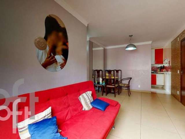 Apartamento com 3 quartos à venda na Zacarias Alves de Melo, 108, Vila Prudente, São Paulo por R$ 360.000