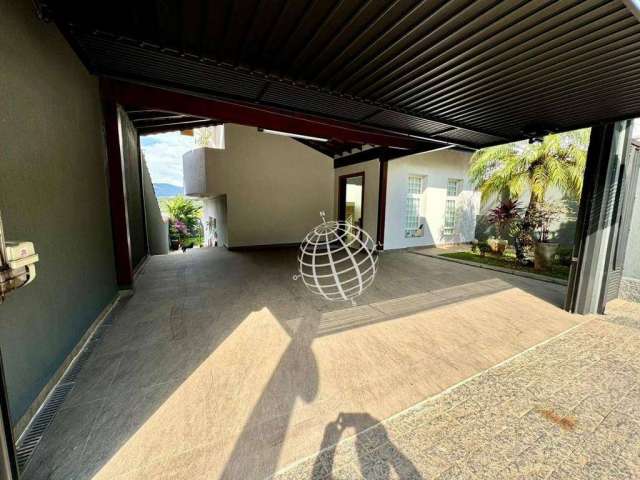 Casa com 3 dormitórios à venda, 219 m² por R$ 1.250.000,00 - Recreio Maristela - Atibaia/SP