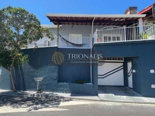 Casa com 3 dormitórios à venda, 248 m² por R$ 1.300.000,00 - Vila Junqueira - Atibaia/SP