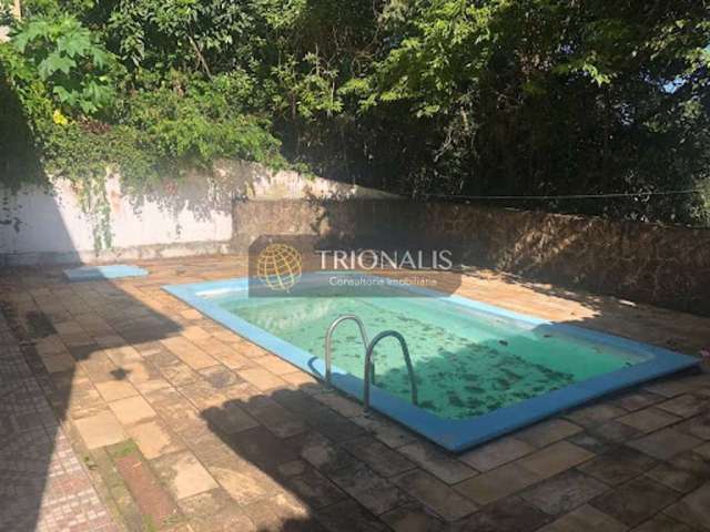 Casa com 3 dormitórios à venda, 89 m² por R$ 798.000,00 - Vila Thais - Atibaia/SP