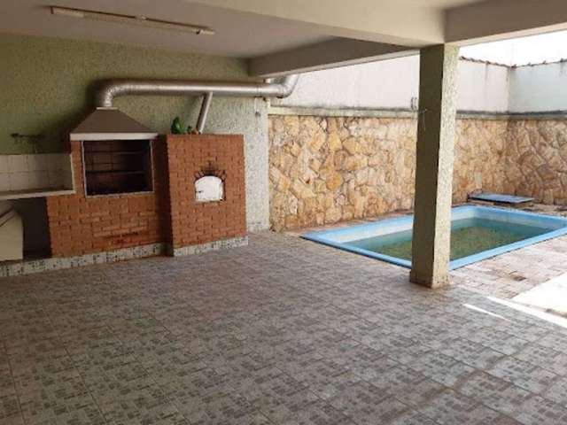 Casa com 2 dormitórios à venda, 226 m² por R$ 900.000,00 - Jardim Brasil - Atibaia/SP