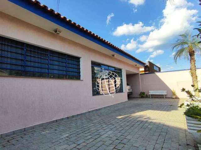 Casa com 3 dormitórios à venda, 266 m² por R$ 1.300.000,00 - Centro - Atibaia/SP