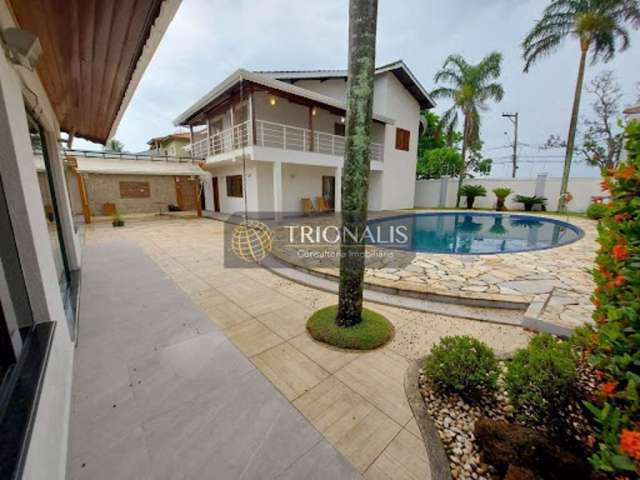 Casa com 3 dormitórios à venda, 321 m² por R$ 2.200.000,00 - Jardim Paulista - Atibaia/SP