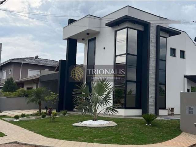 Casa com 3 dormitórios à venda, 216 m² por R$ 2.100.000,00 - Condomínio Altos da Floresta - Atibaia/SP