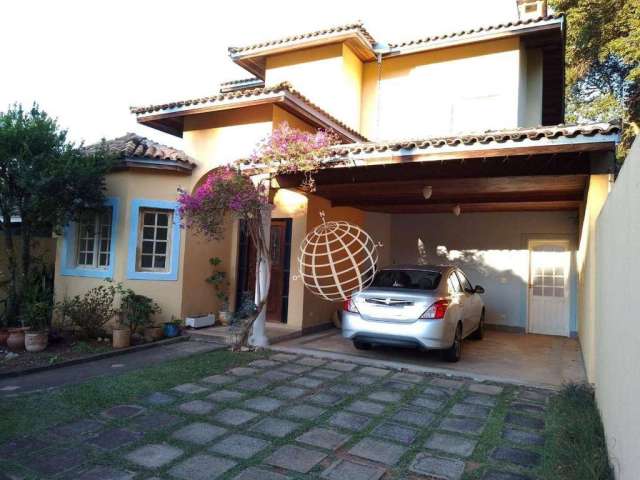 Casa com 3 dormitórios à venda, 323 m² por R$ 1.350.000,00 - Vila Petrópolis - Atibaia/SP