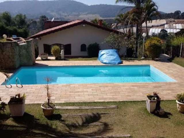 Casa com 6 dormitórios à venda, 261 m² por R$ 1.500.000,00 - Alpes D'Ouro - Bom Jesus dos Perdões/SP