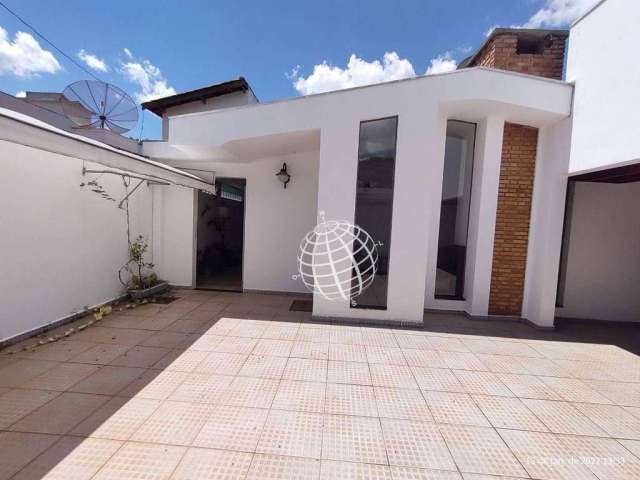 Casa com 3 dormitórios à venda, 336 m² por R$ 1.350.000,00 - Jardim Floresta - Atibaia/SP