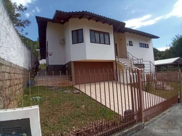 Casa à venda no bairro João Paulo - Florianópolis/SC