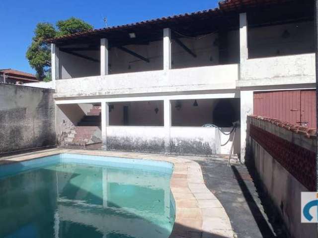 Casa com 3 quartos à venda na Rua Quarenta e Seis, Jardim Atlântico Central (Itaipuaçu), Maricá, 130 m2 por R$ 600.000