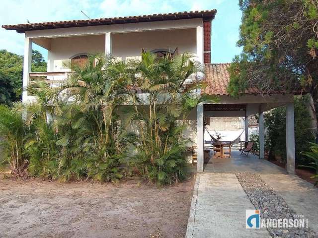 Casa Duplex 3 Quartos com piscina  em terreno de 600m² ao lado do Barroco em Itaipuaçu