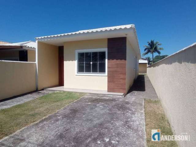 Casa 2 Quartos (sendo 1 suíte) com churrasqueira no Jd. Atlântico Central