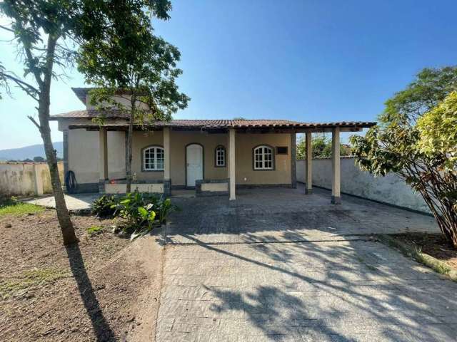 ITA49401- Excelente casa em Raphaville