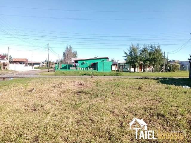 Terreno de Esquina em Balneário Pinhal/RS