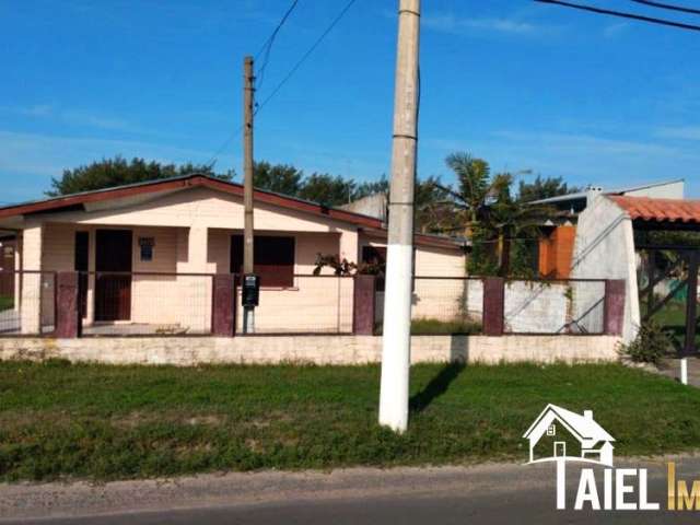 DUAS Casas pelo Preço de UMA na Av. Mostardeiro em Cidreira/RS