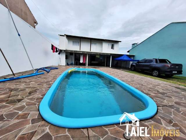 Casa com 4 Dormitórios, Piscina e Espaço Gourmet com Churrasqueira em Salinas na Praia de Cidreira/RS