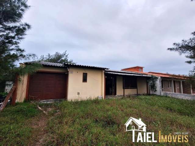 Casa Localizada Apenas 1 Quadra do Mar na Costa do Sol em Cidreira/RS