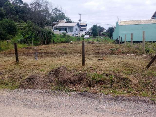 Terreno no Itacolomi: 260m² perto da praia e da avenida