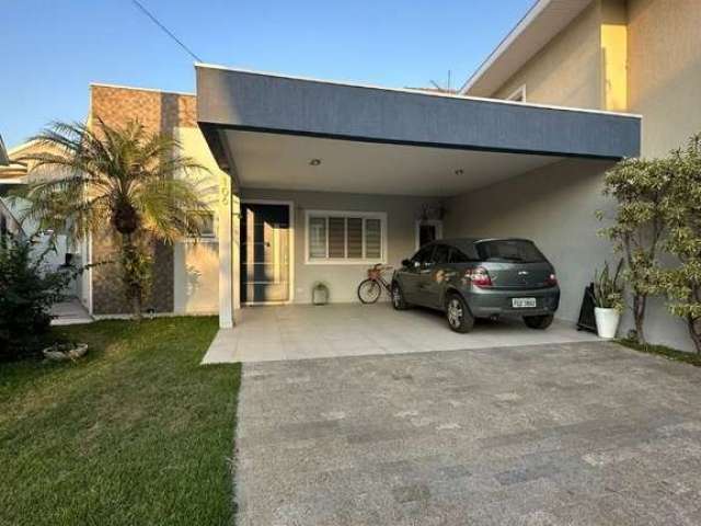 Casa térrea, 3 dormitórios ( 1 suíte), 4 vagas, Cond. Crystal Park, Jacareí.