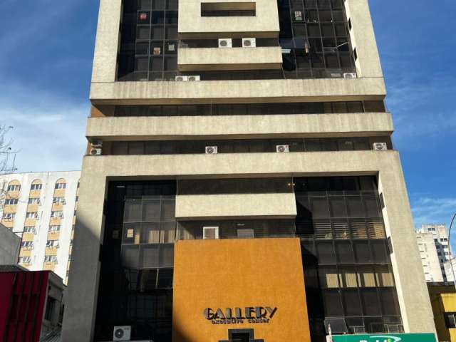 Sala Comercial no Centro de Curitiba.