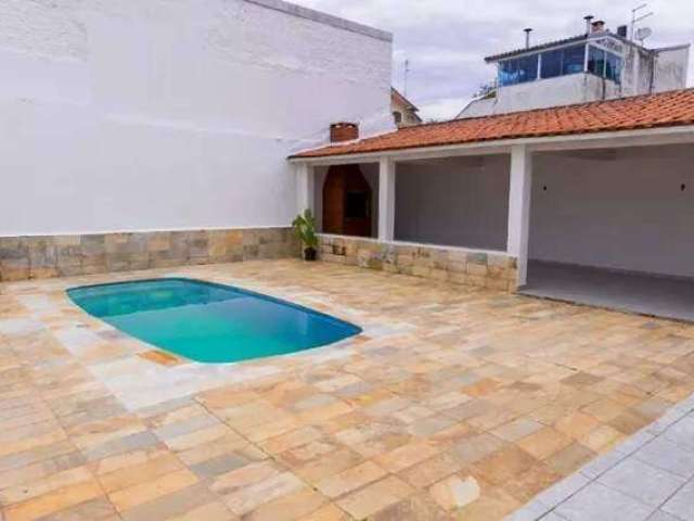 Casa Térrea com Piscina e Churrasqueira no Jardim Bela Vista – São José dos Campos