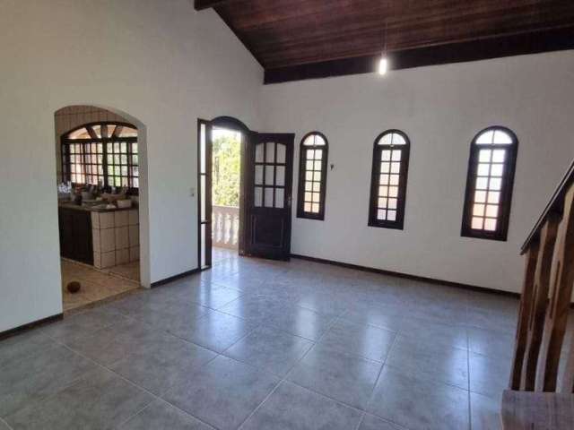 Casa com 3 dormitórios à venda, 180 m² por R$ 980.000 - Guararema - Guararema/SP