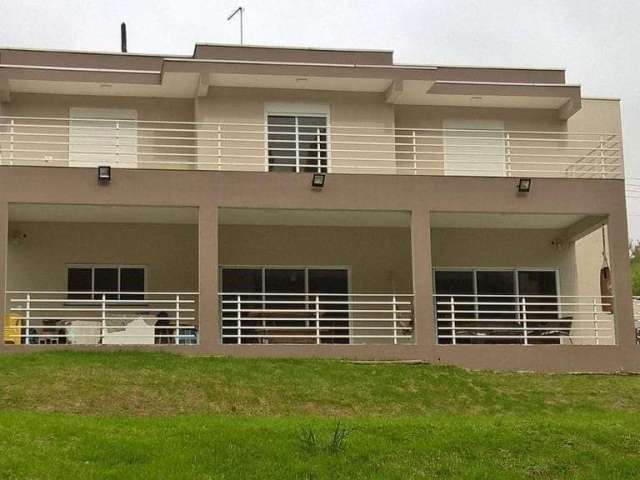 Casa com 3 dormitórios à venda, 311 m² por R$ 900.000,00 - Centro - Biritiba Mirim/SP