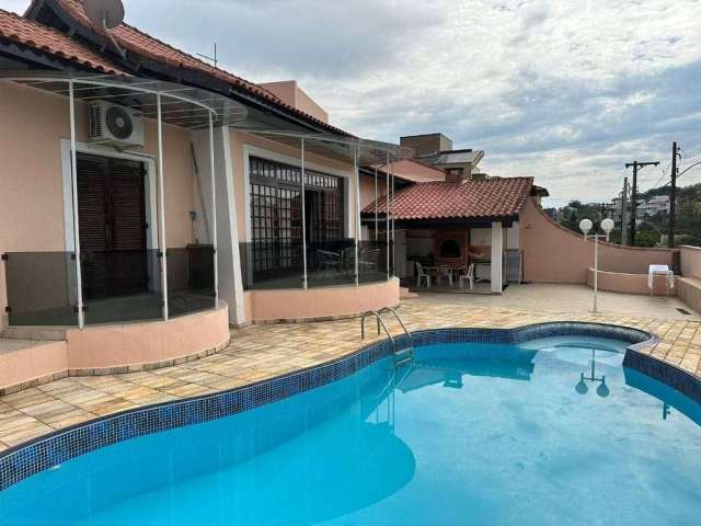 Casa com 3 dormitórios à venda, 380 m² por R$ 2.200.000 - Aruã - Mogi das Cruzes/SP