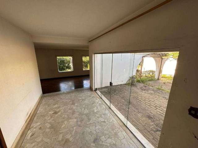 Casa com 3 dormitórios para alugar, 270 m² por R$ 8.000/mês - Alto Ipiranga - Mogi das Cruzes/SP