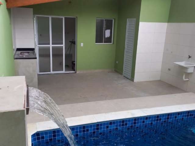 Excelente casa nova em Mongaguá!