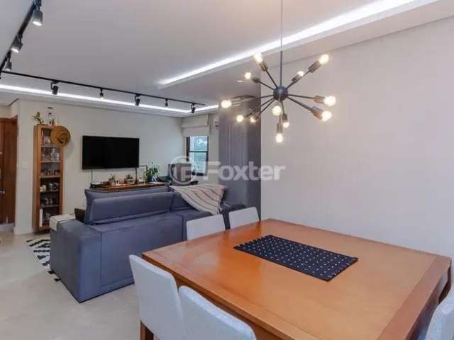 Apartamento de 2 dormitórios, 1 suíte e 2 vagas no bairro Higienópolis em Porto Alegre-RS!