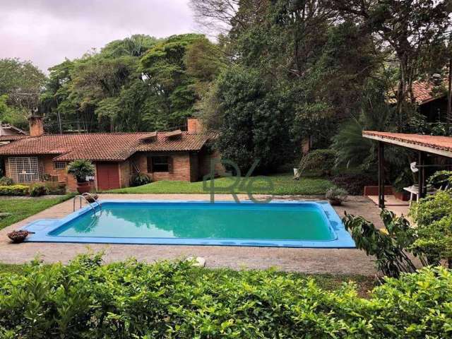 Casa com 3 dormitórios à venda, 482 m² por R$ 2.200.000 - Miolo da Granja - Cotia/SP