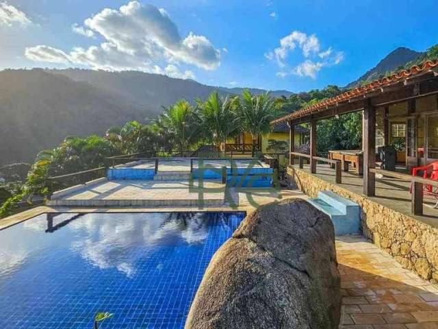 Casa com 7 dormitórios à venda por R$ 4.000.000 - Portogalo - Angra dos Reis/RJ