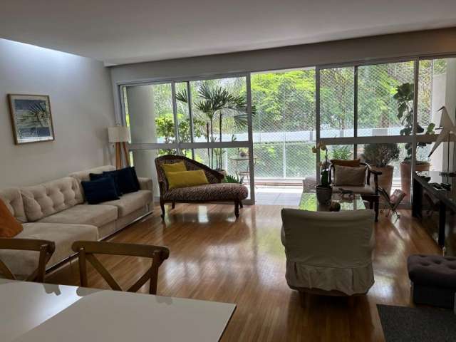 Lindo apartamento 132m², 3 suítes, 2 vagas, excelente localização