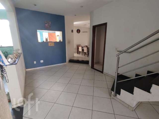 Casa com 4 quartos à venda na Rua João Afonso Moreira, 61, Ouro Preto, Belo Horizonte por R$ 800.000