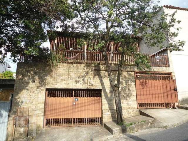 Casa com 4 quartos à venda na Rua Industrial José Costa, 1011, Nova Granada, Belo Horizonte por R$ 800.000