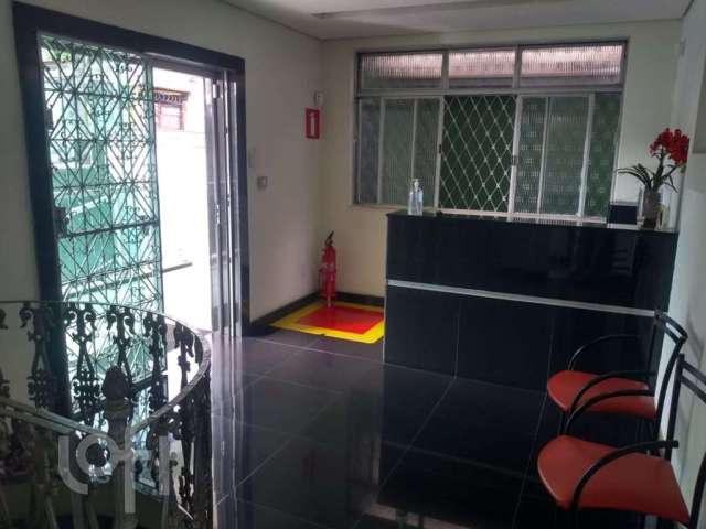 Casa com 4 quartos à venda na Fausto Alvim, 363, Calafate, Belo Horizonte por R$ 950.000