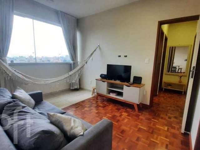 Apartamento com 3 quartos à venda na Avenida do Contorno, 1298, Floresta, Belo Horizonte por R$ 490.000