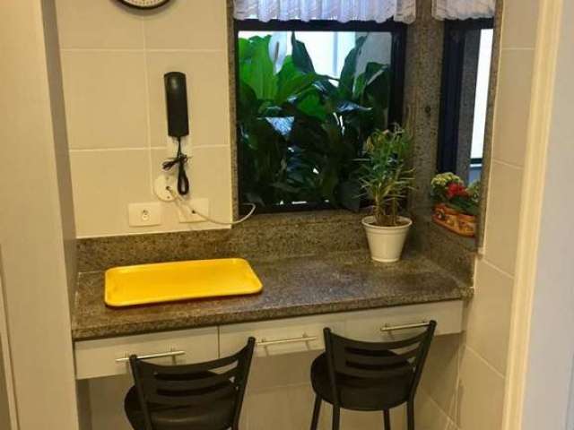 Apartamento com 3 quartos à venda na Rua Xavier da Silveira, 85, Copacabana, Rio de Janeiro por R$ 1.800.000