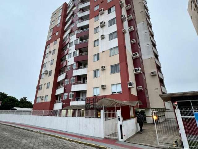 Apartamento 02 Dormitórios semimobiliado no bairro Ipiranga