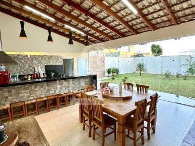 Casa com 3 quartos à venda no Brasil, Uberlândia , 230 m2 por R$ 1.200.000