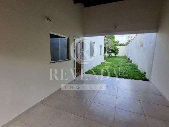 Casa com 3 quartos à venda no Santa Mônica, Uberlândia  por R$ 650.000