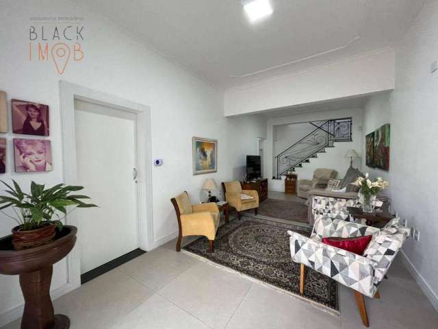 Casa com 3 dormitórios à venda, 330 m² por R$ 1.000.000 - Centro - Taubaté/SP