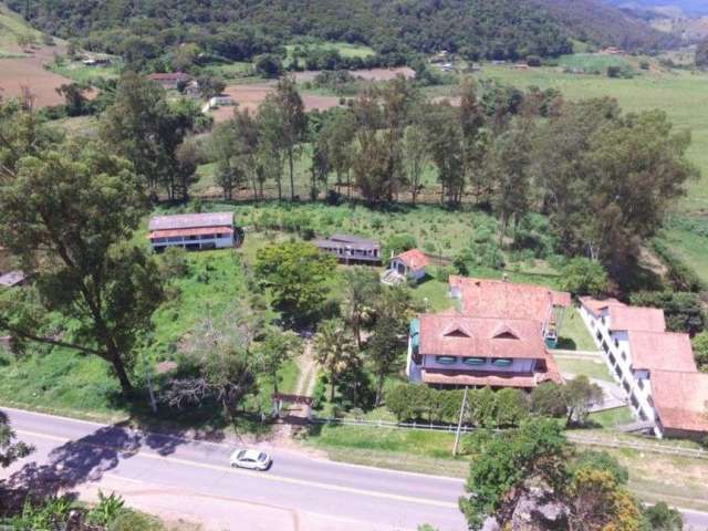 Excelente propriedade no coração da Serra da Mantiqueira, próximo a São Lourenço, Passa Quatro