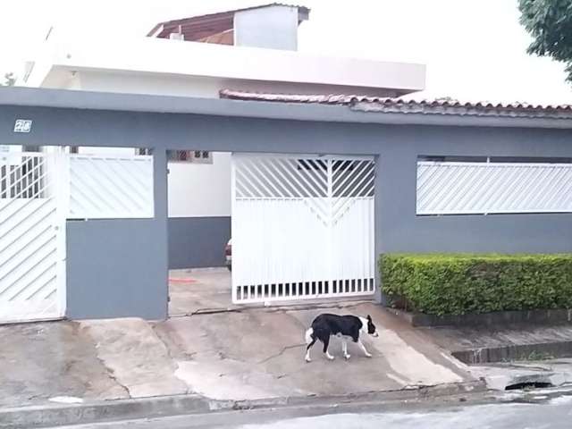 Oportunidade Casa a Venda Atibaia Térrea com 3 dormitórios e piscina