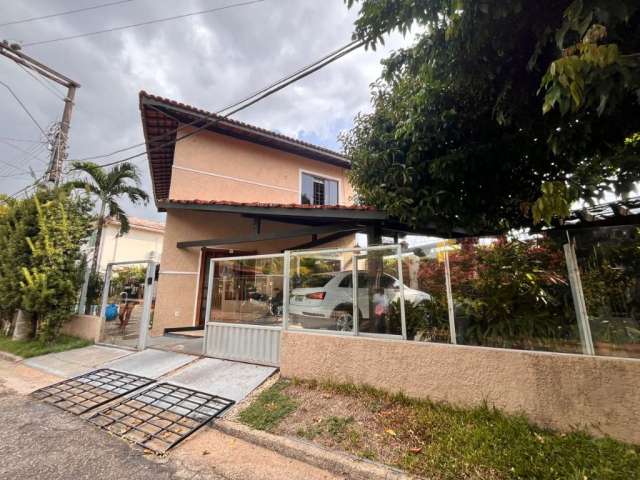 Casa para venda condominio fechado. 190m². 3 suítes.