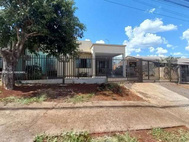 Casa para Venda em Cascavel, Floresta, 3 dormitórios, 1 suíte, 2 banheiros, 3 vagas